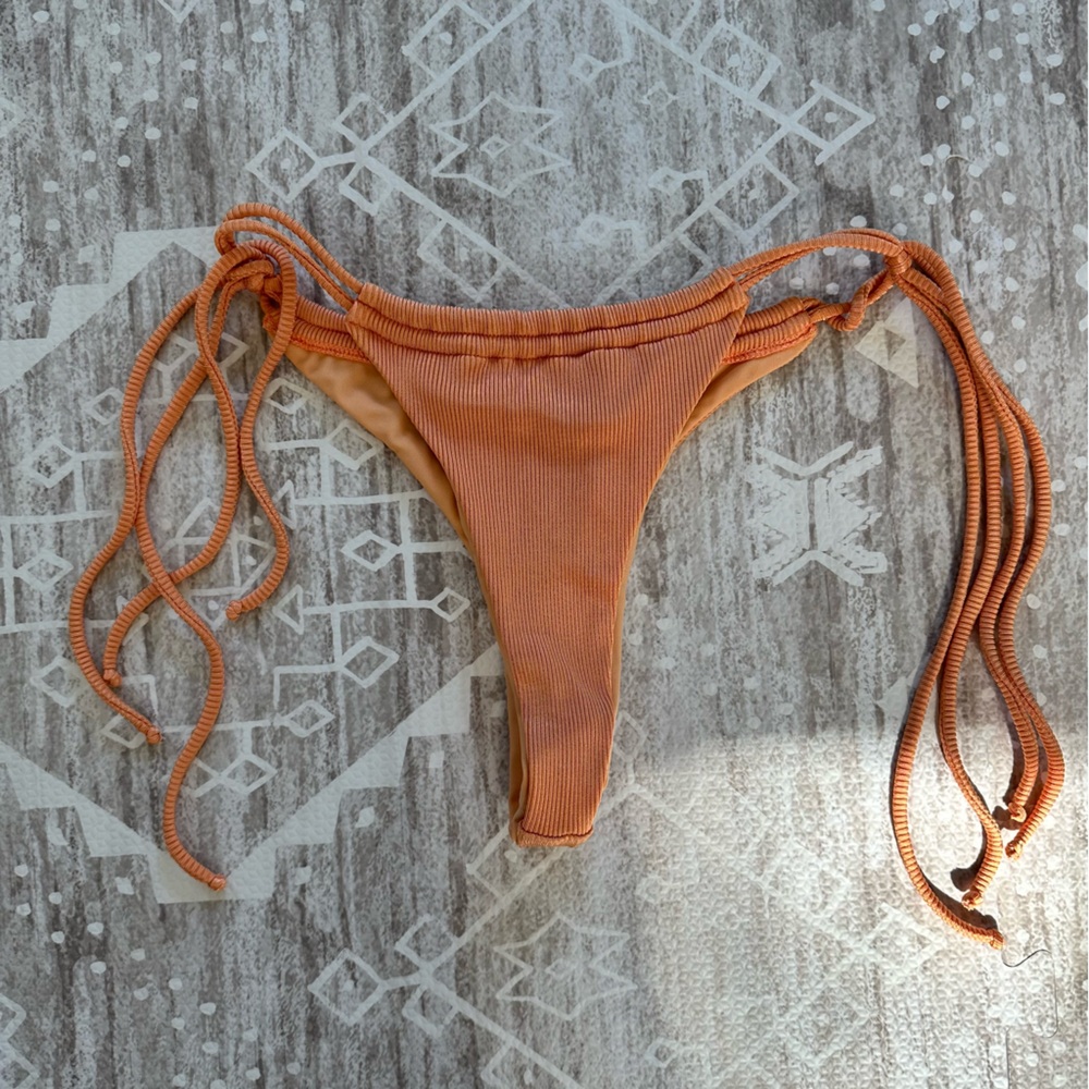 KAOHS Orange Bikini Bottom NWOT